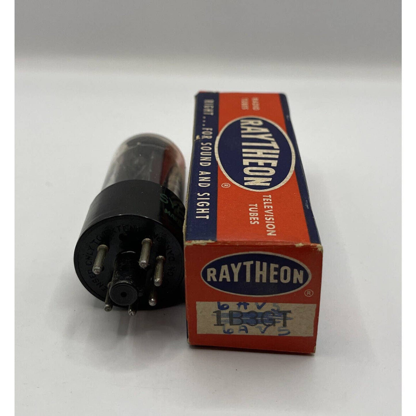 6AV5 Raytheon Electron/ Vacuum Tube 6AV5 w/ Box TESTED With Photos!