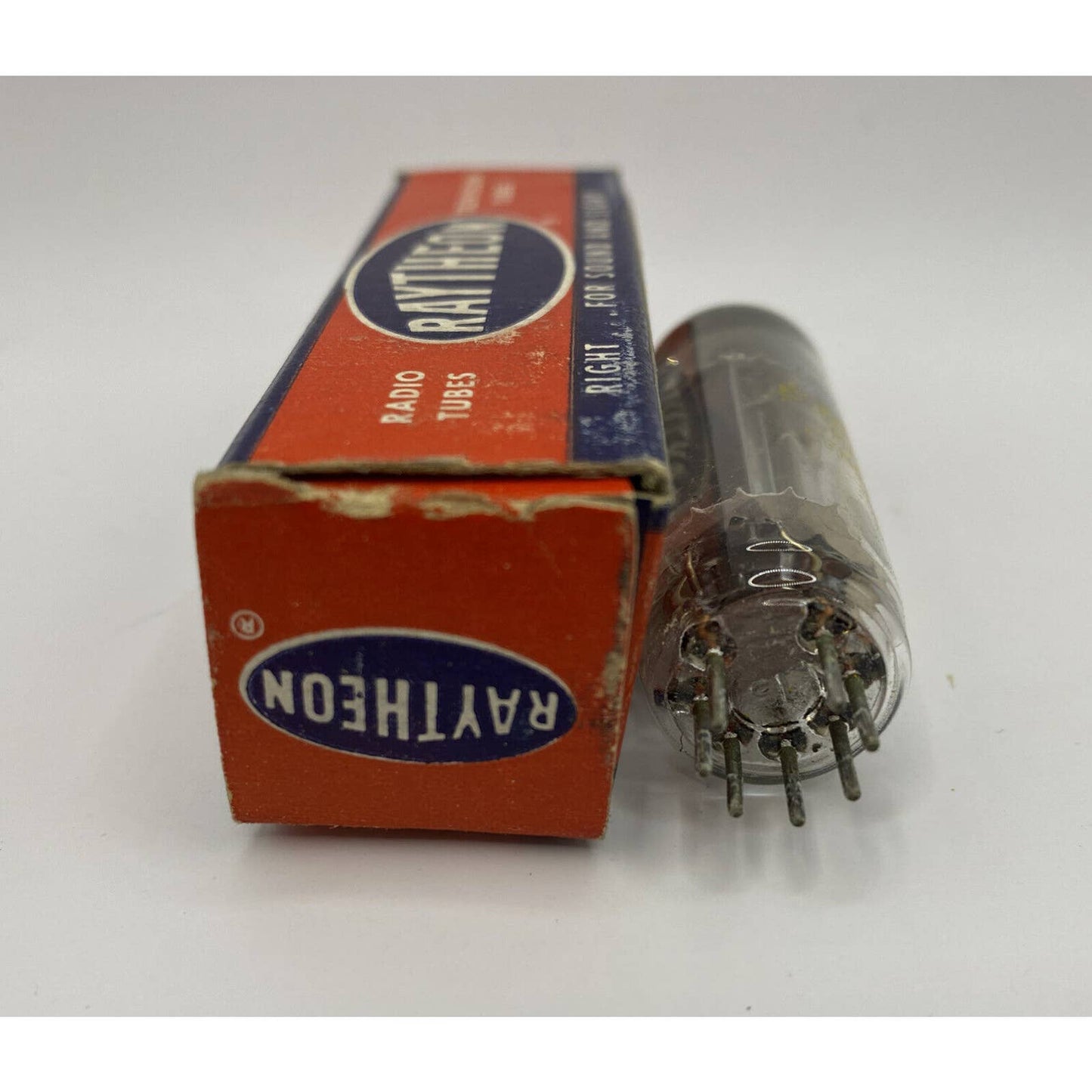 Vintage Raytheon Electron/ Vacuum Tube 6BN6 w/ Box TESTED With Photos!