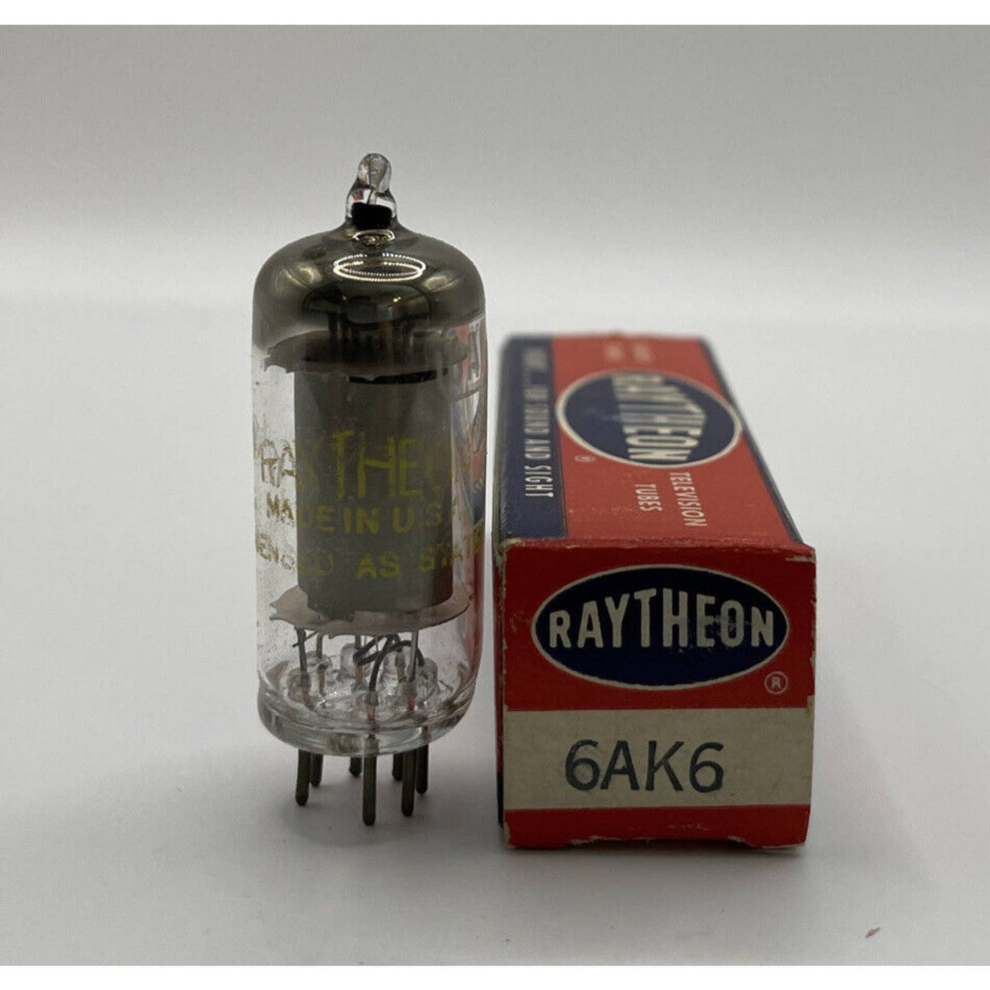 Raytheon 6AK6 Vacuum Tube NOS Radio Amplifier Valve