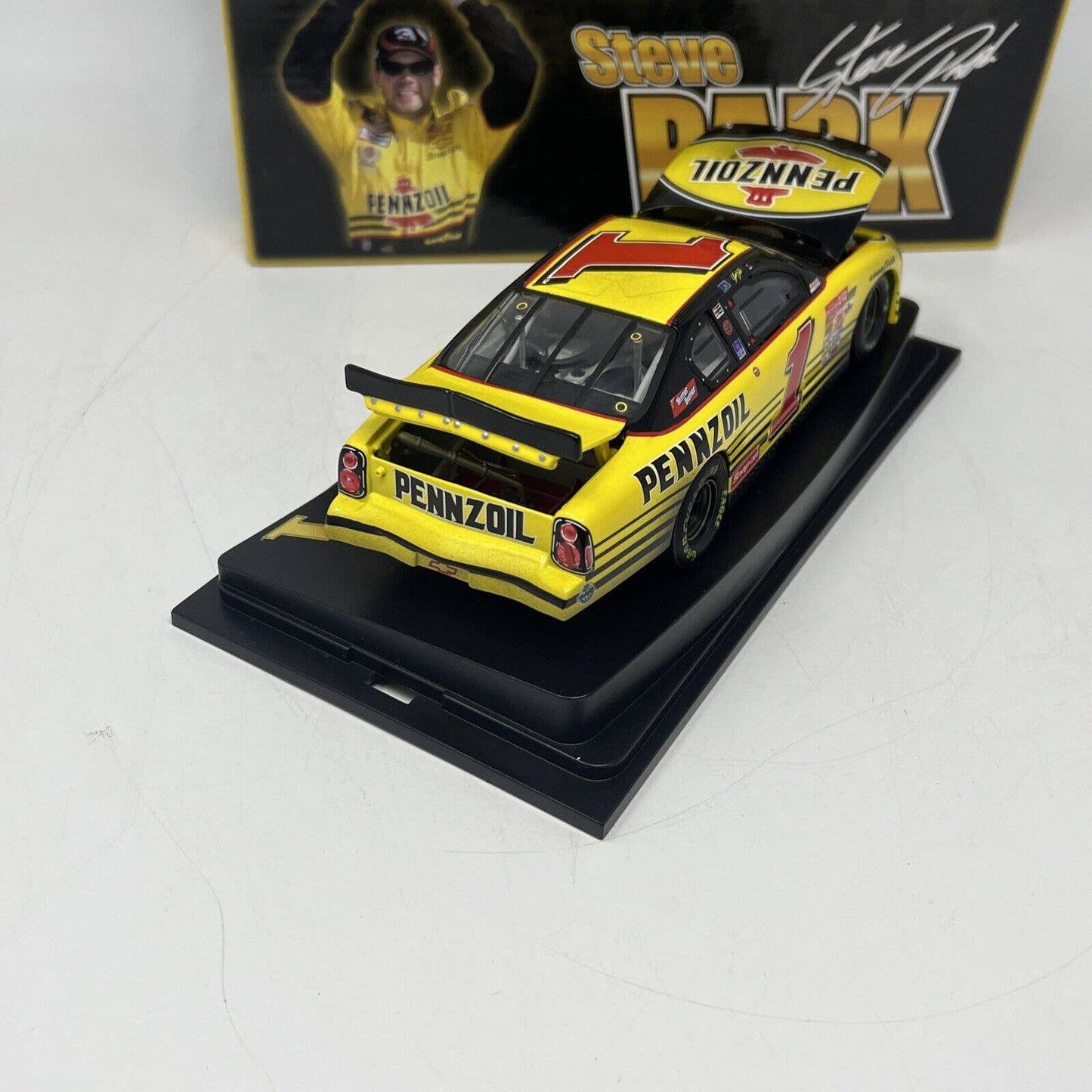Revell Diecast Steve Park Pennzoil 2001 Monte Carlo In Box With COA 1 of 12.996