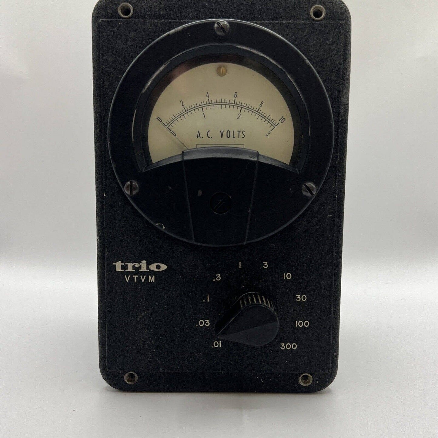 Rare Trio Vacuum Tube Voltmeter SD152 Trio Laboratories INC New York AC Volts