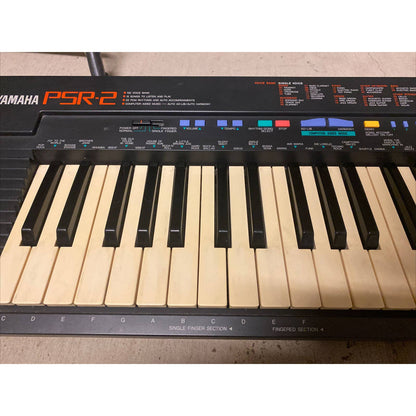 YAMAHA PSR-2 Portable Electronic Keyboard With AC Adapter 100 VB Tested Works