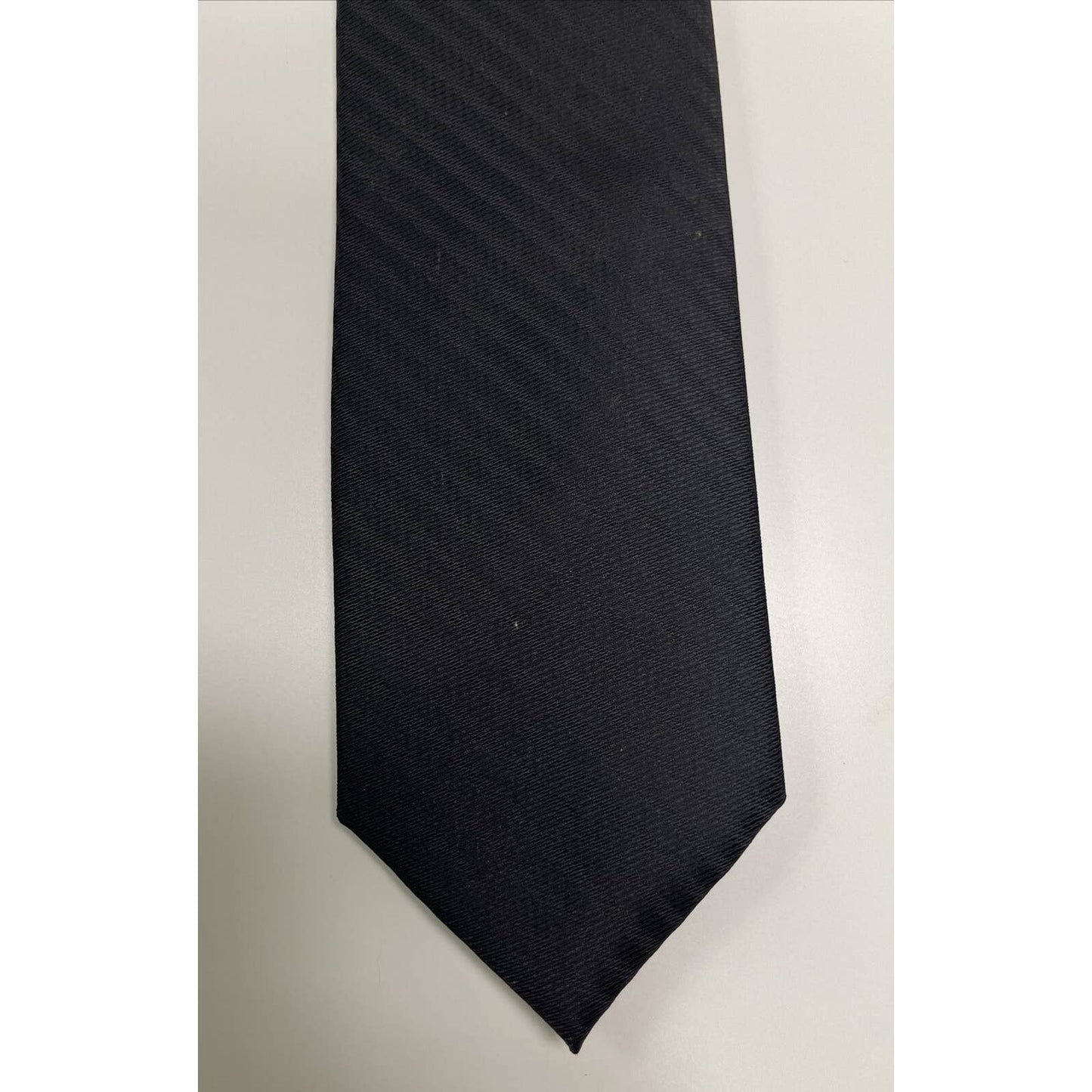 Van Heusen Studio Polyester Neck Tie 57”L 3”W - Nice Tie