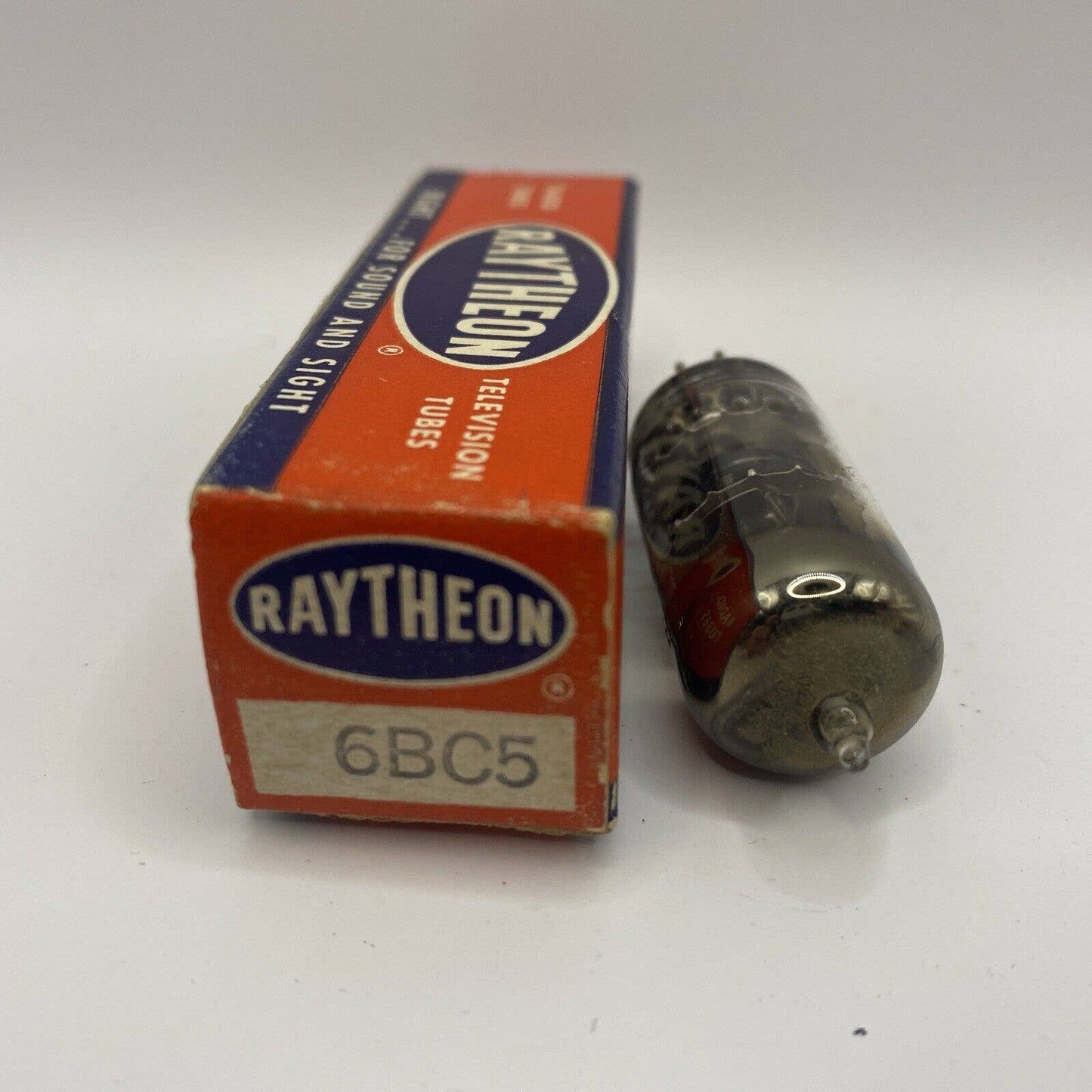 6BC5 Raytheon Electron/ Vacuum Tube w/ Box TESTED With Photos!