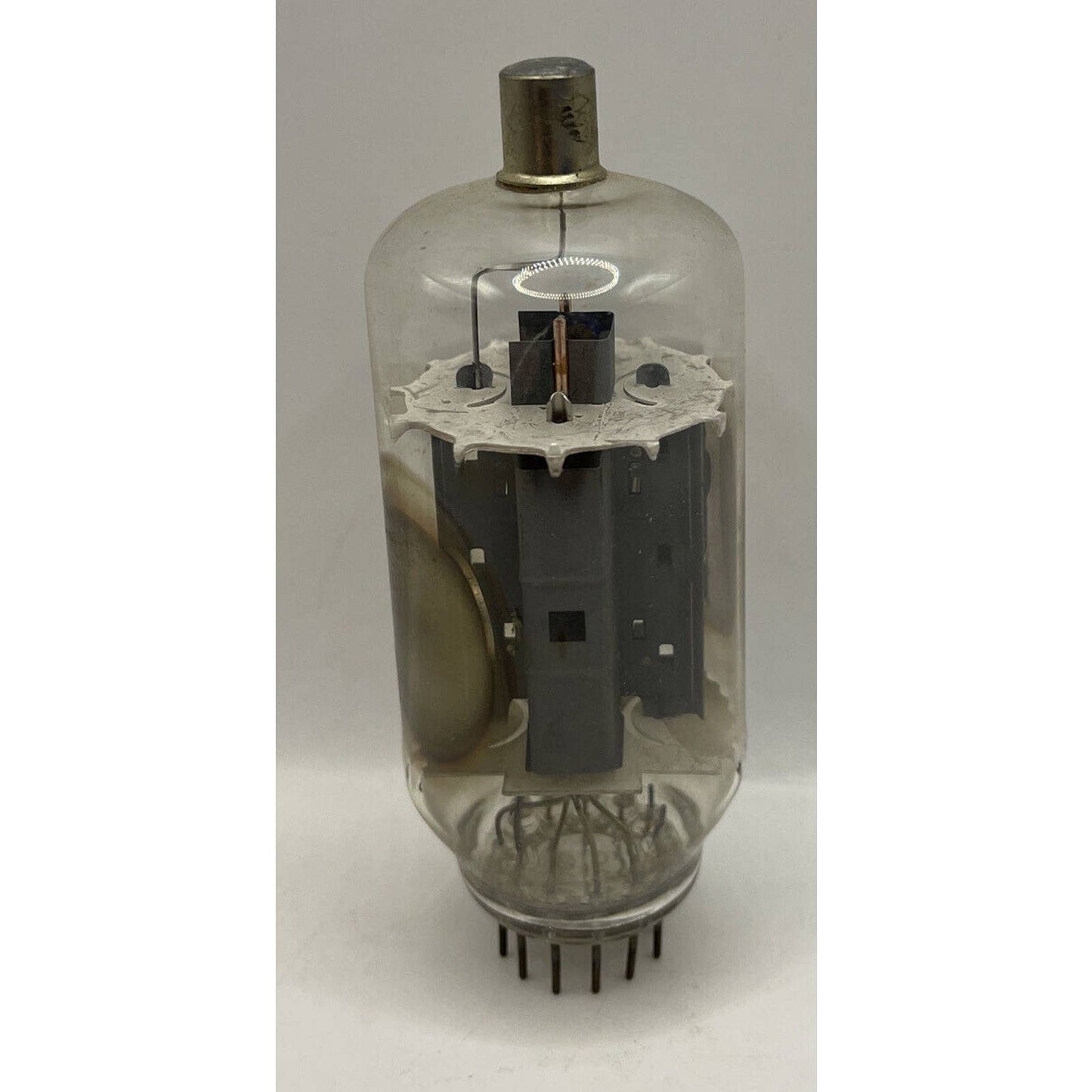 Vintage Raytheon Electron/ Vacuum Tube 6JS6A Untested