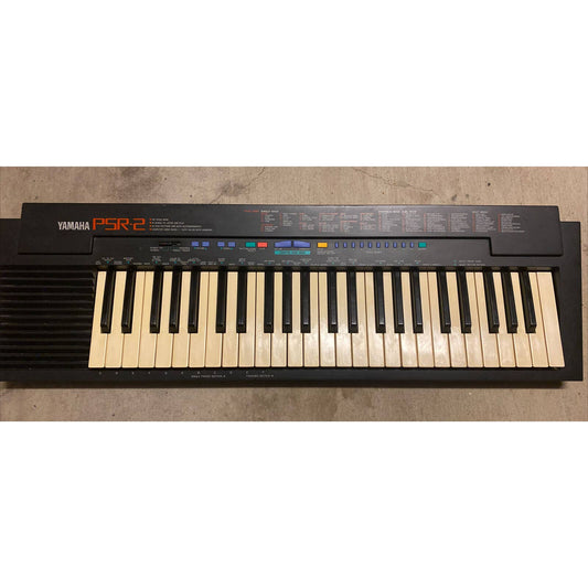 YAMAHA PSR-2 Portable Electronic Keyboard With AC Adapter 100 VB Tested Works