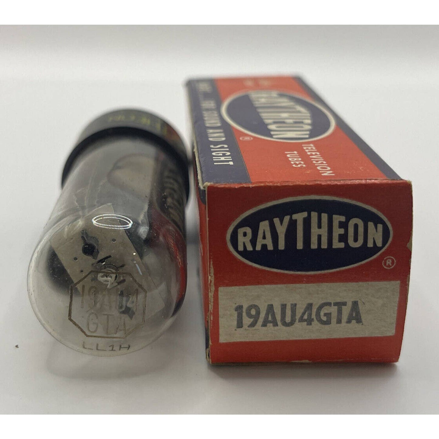 Raytheon 19AU4GTA Vacuum Tube NOS Radio Valve