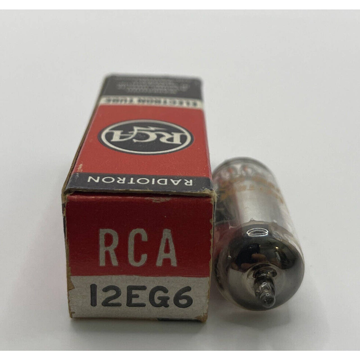RCA 12EG6 Vacuum Tube NOS - Amplifier / Radio Valve