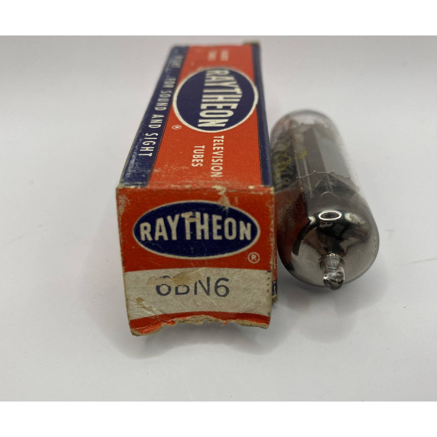 Vintage Raytheon Electron/ Vacuum Tube 6BN6 w/ Box TESTED With Photos!